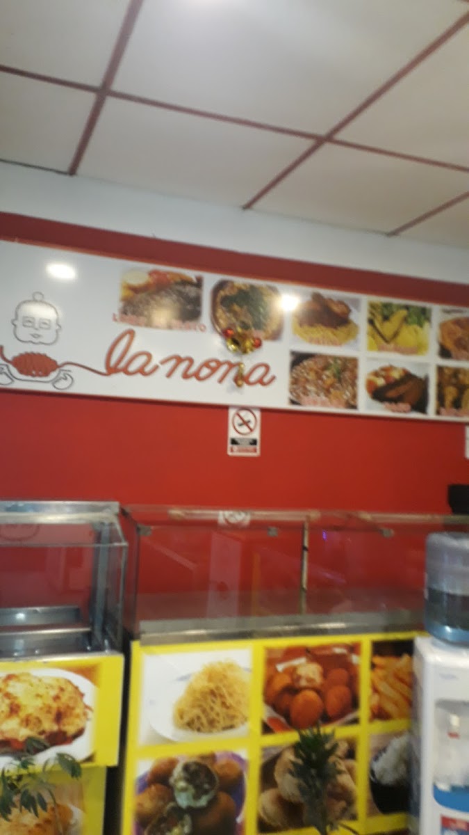 Fabrica De Pastas Y Rotiseria La Nona-4